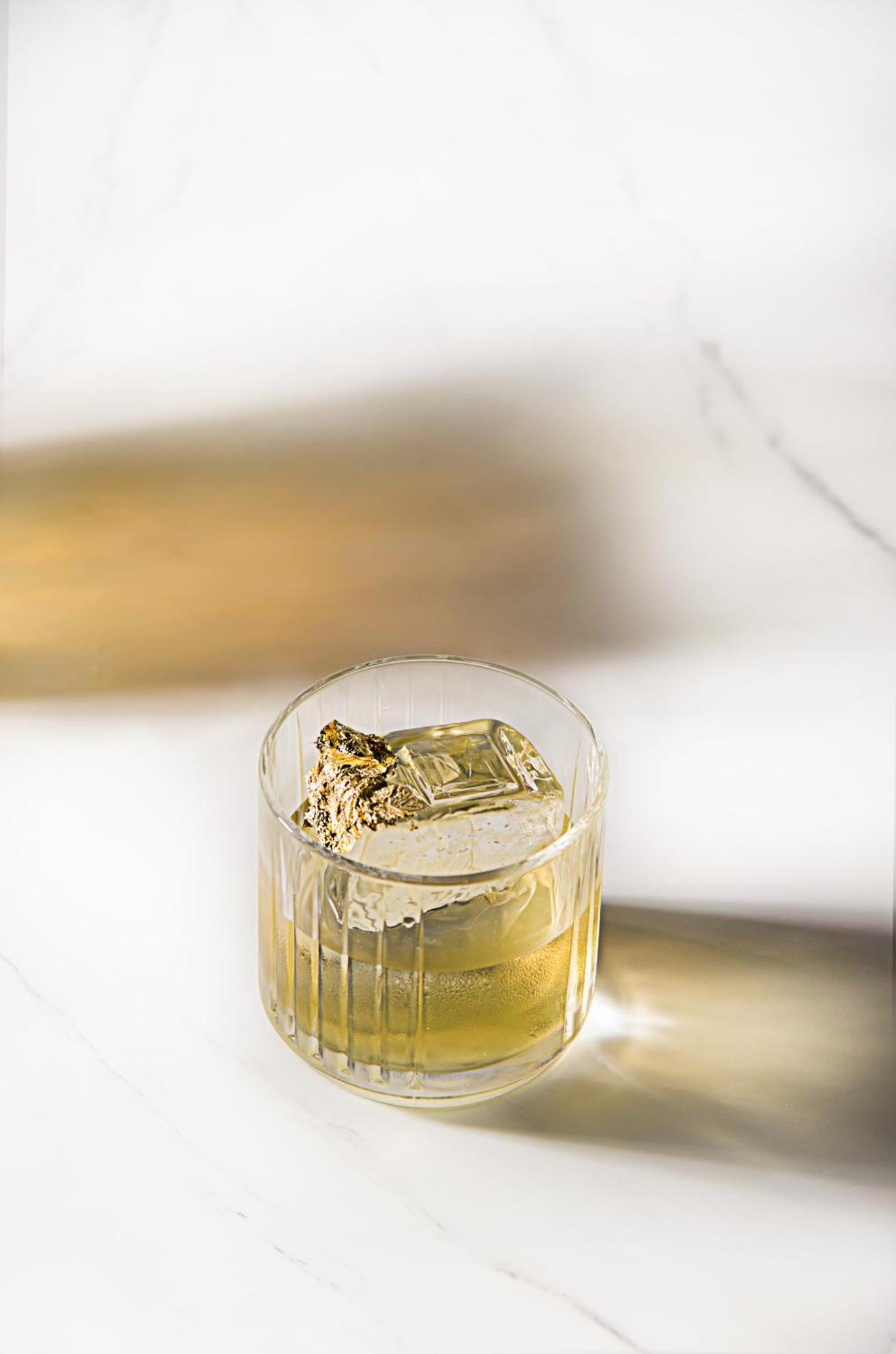 Mai House Saigon Hotel Ho Chi Minh City Bagian luar foto A glass of grappa