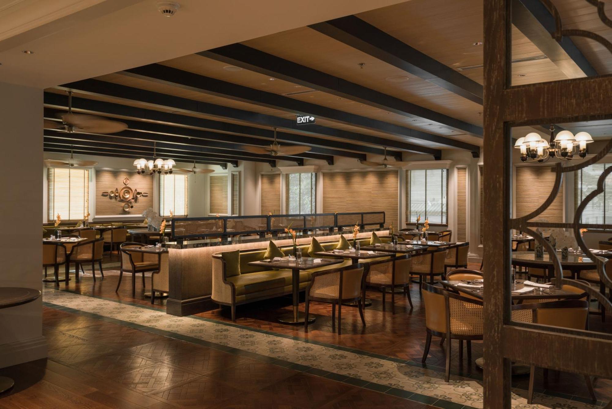 Mai House Saigon Hotel Ho Chi Minh City Bagian luar foto The interior of the restaurant